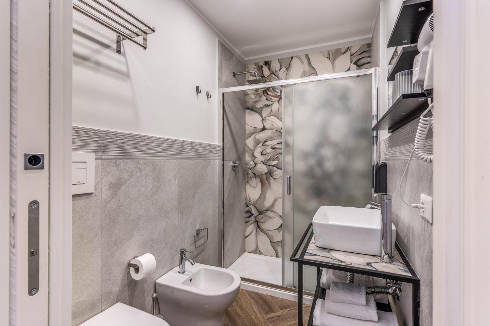 Gravina8 - Rooms In Naples Exterior photo
